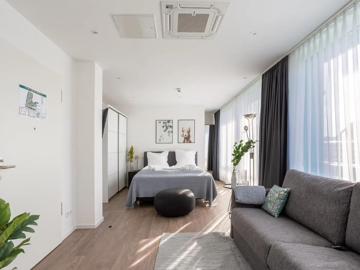 *** Aparthotel Limehome Koeln Friesenplatz - Digital Access Germany