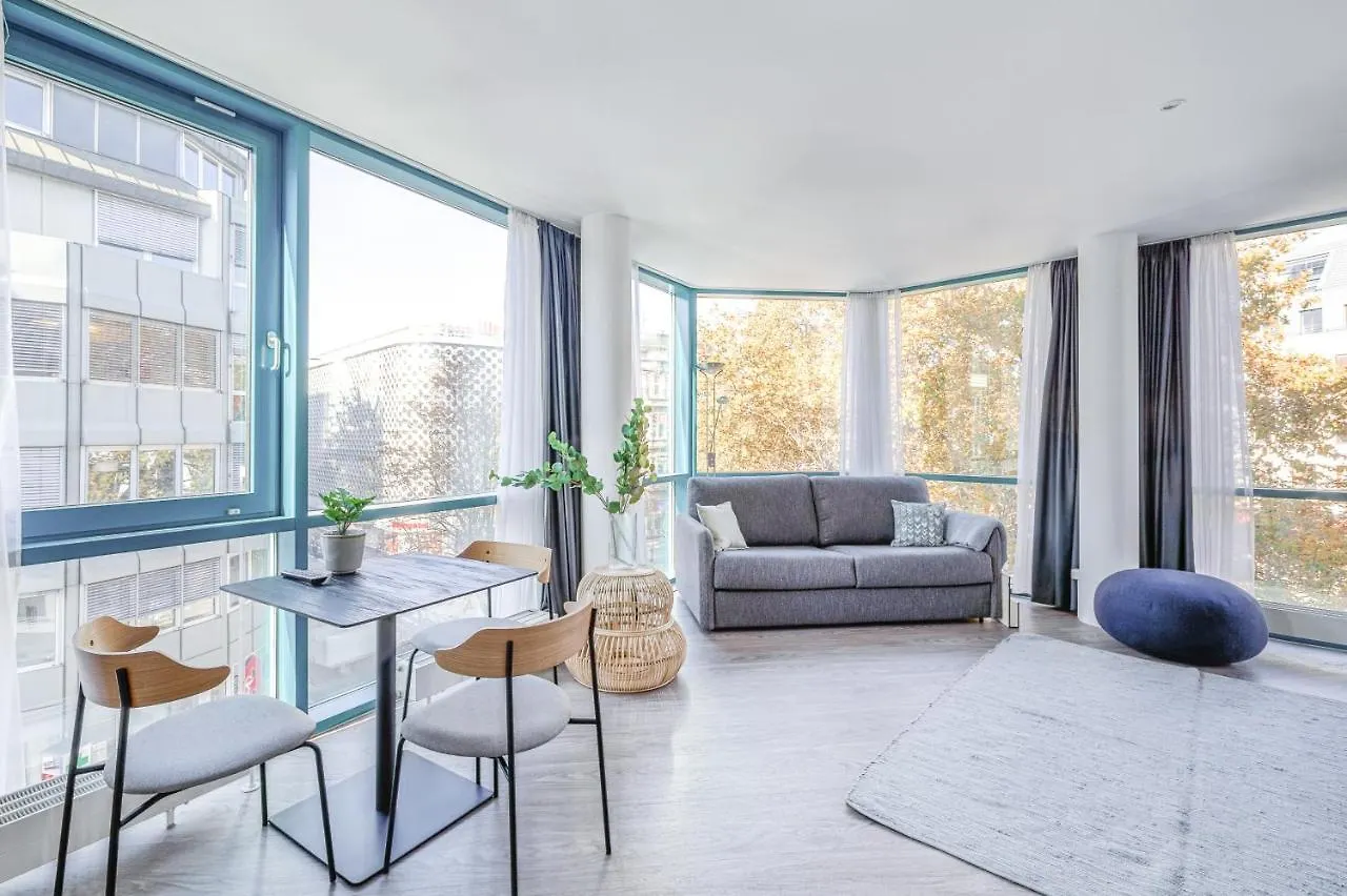 Limehome Koeln Friesenplatz - Digital Access Aparthotel