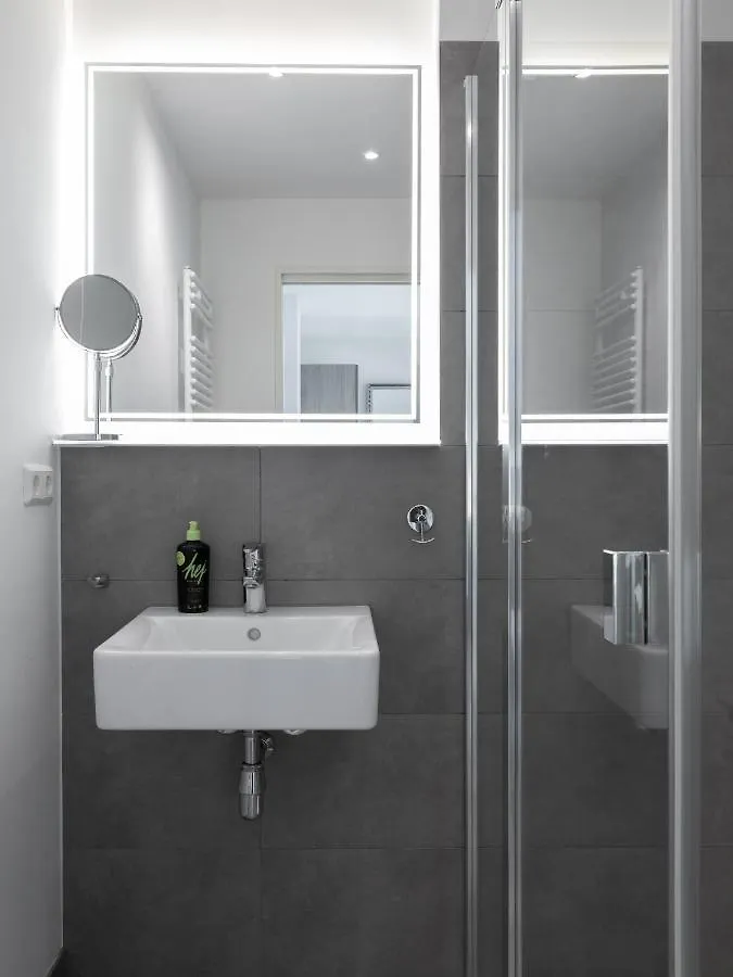 *** Aparthotel limehome Köln Friesenplatz Deutschland